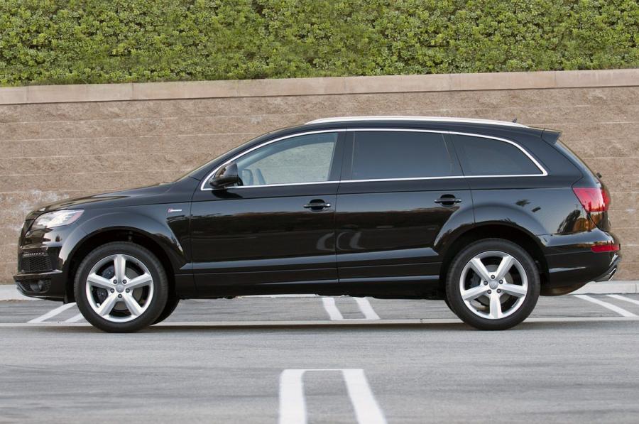  Audi Q7 3.0T Quattro S-Line (4L) 2011 года  (NA) (фото 22 из 46)